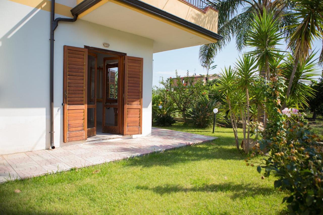 Appartamenti Giusi Con Giardino O Veranda Madonna della Catena Zewnętrze zdjęcie